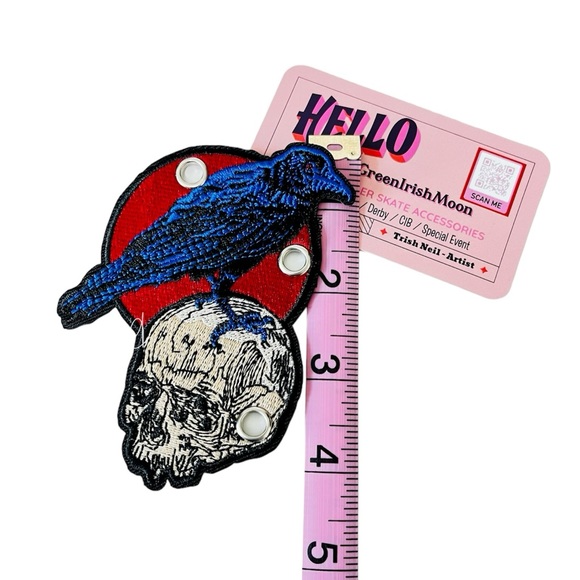 Raven skull shoe charm patch for roller skates and boots    Gothic shoe charms - Picture 6 of 9